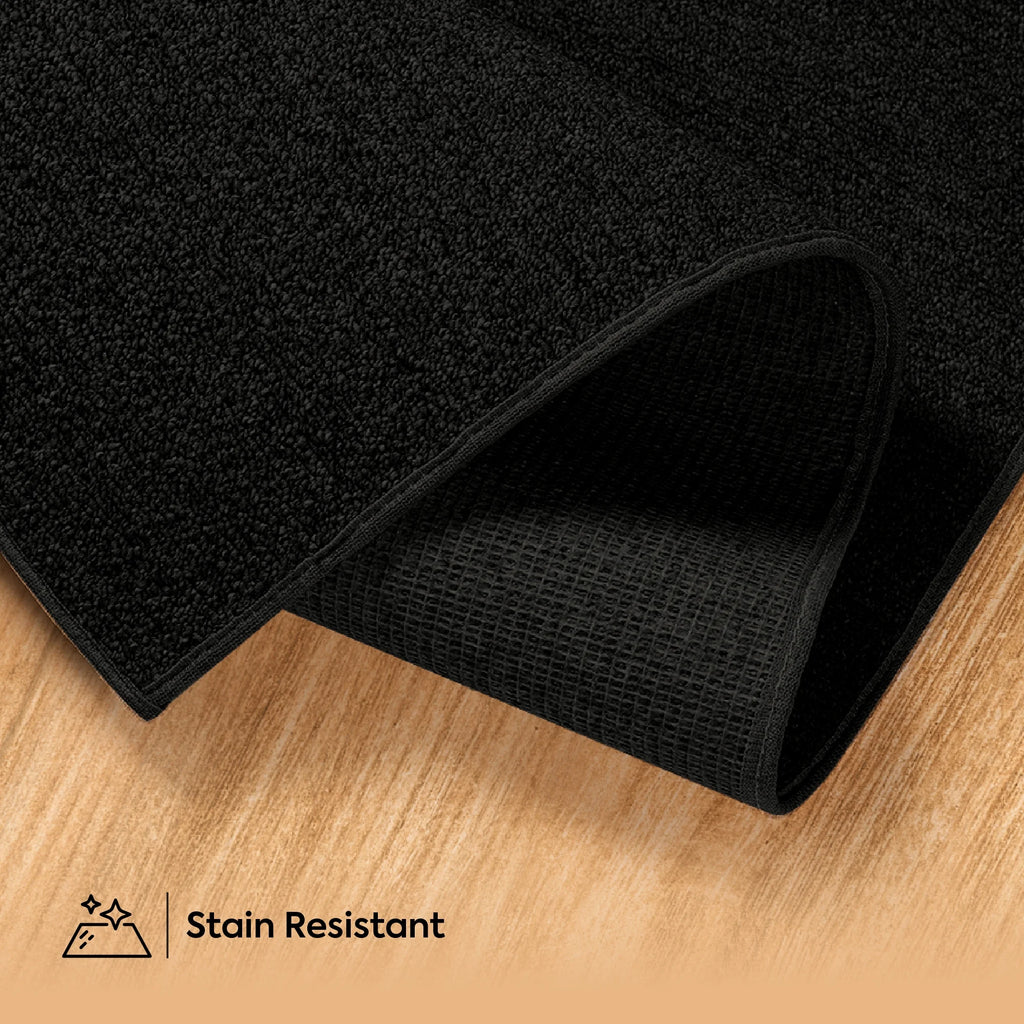 Black 5' x 8' Solid Color Area Rug K272