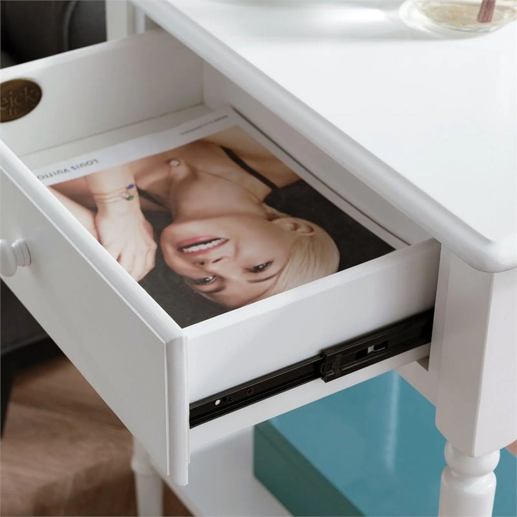 White Nightstand Set M29257