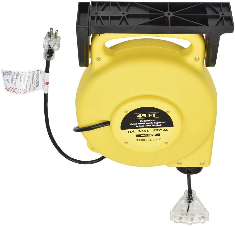 40 Ft 12/3 Retractable Extension Cord Reel with 3 Electrical Outlets Z178373