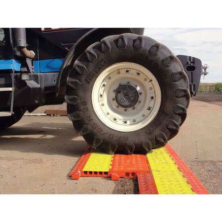 Cable Protector, Drop Over, 1 Channel, 3Ft. H624