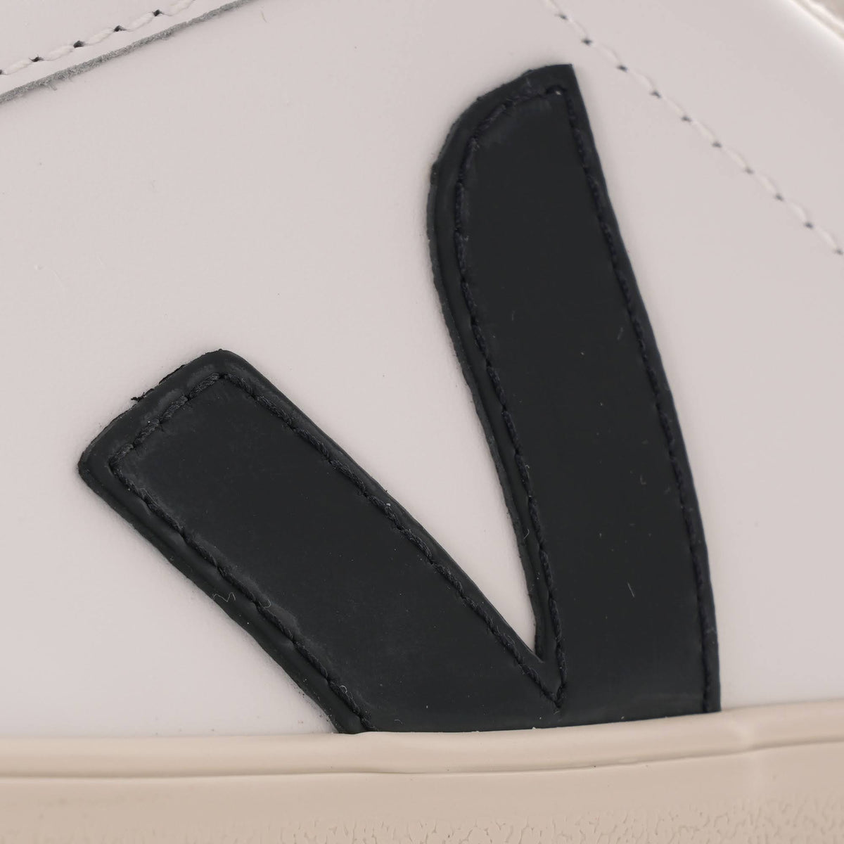 Extra White Leather Trainers A223
