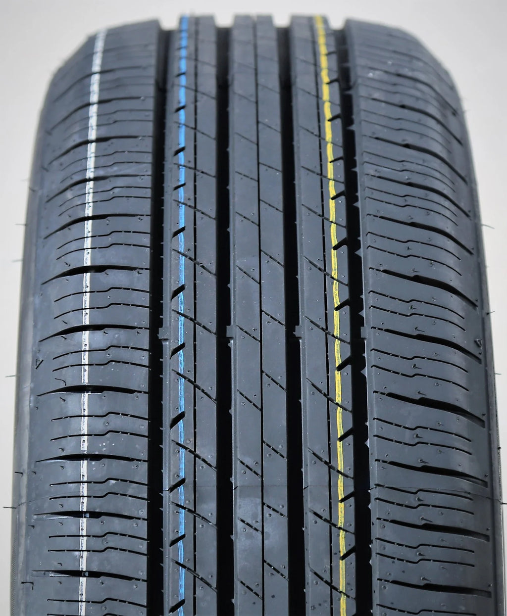 205/55R17 91H A/S Performance Tire I3308