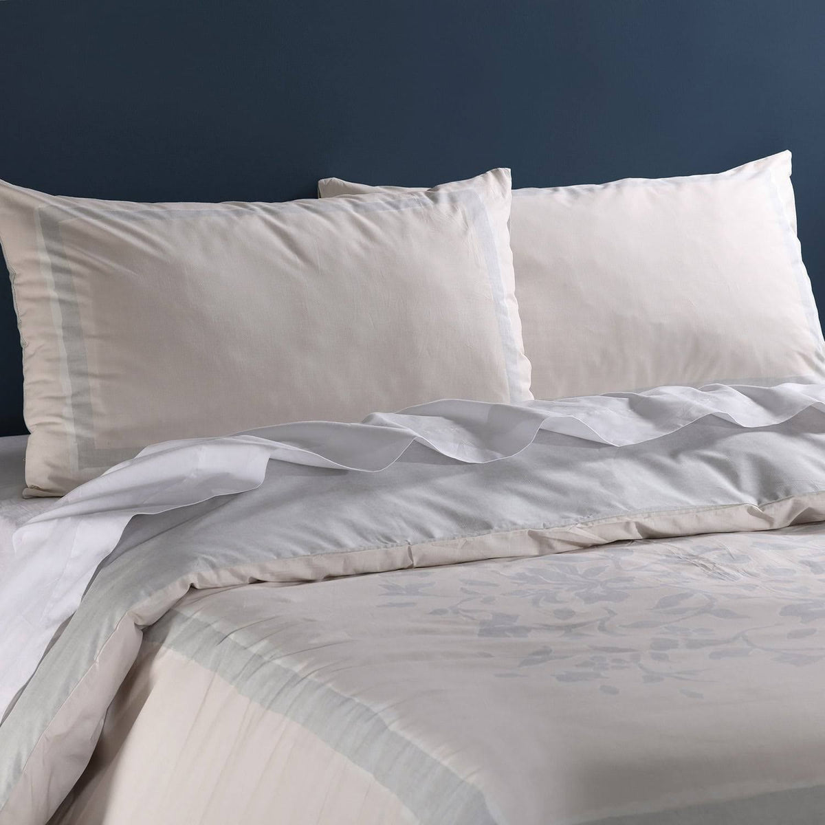 Grey and Tan Cotton Percale Reversible Duvet Cover Set - Queen X2255