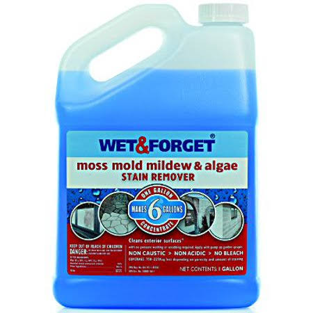 Moss Mold Mildew and Algae Stain Remover Concentrate 1 Gallon (Case of 4) W625068