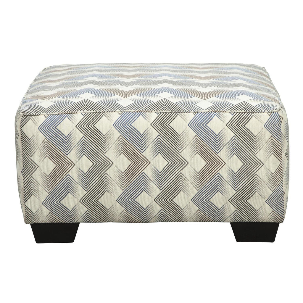 Oversized Polyester Ottoman with Faded Diamond Pattern C700480
