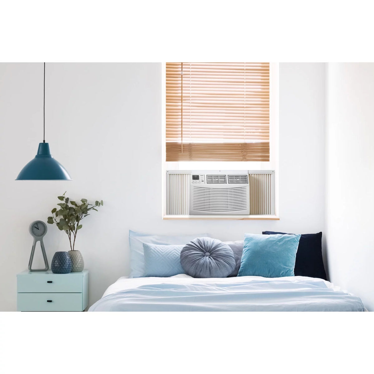 8,000 BTU Window-Mounted Air Conditioner with Remote Control J50818