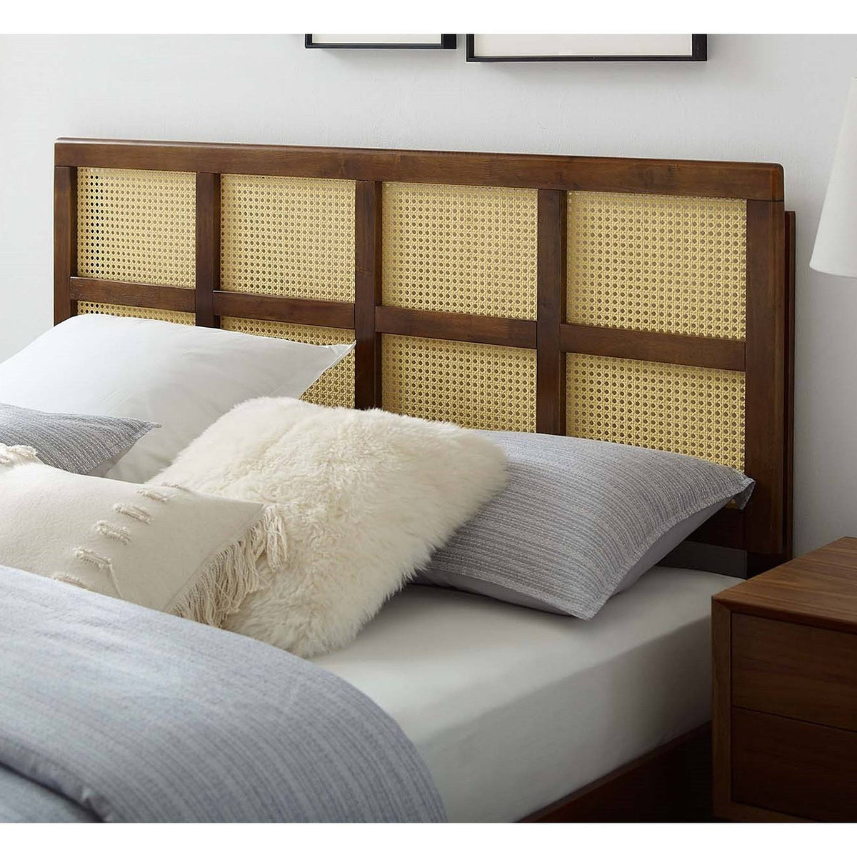 Queen Size Walnut Wooden Headboard Z3553