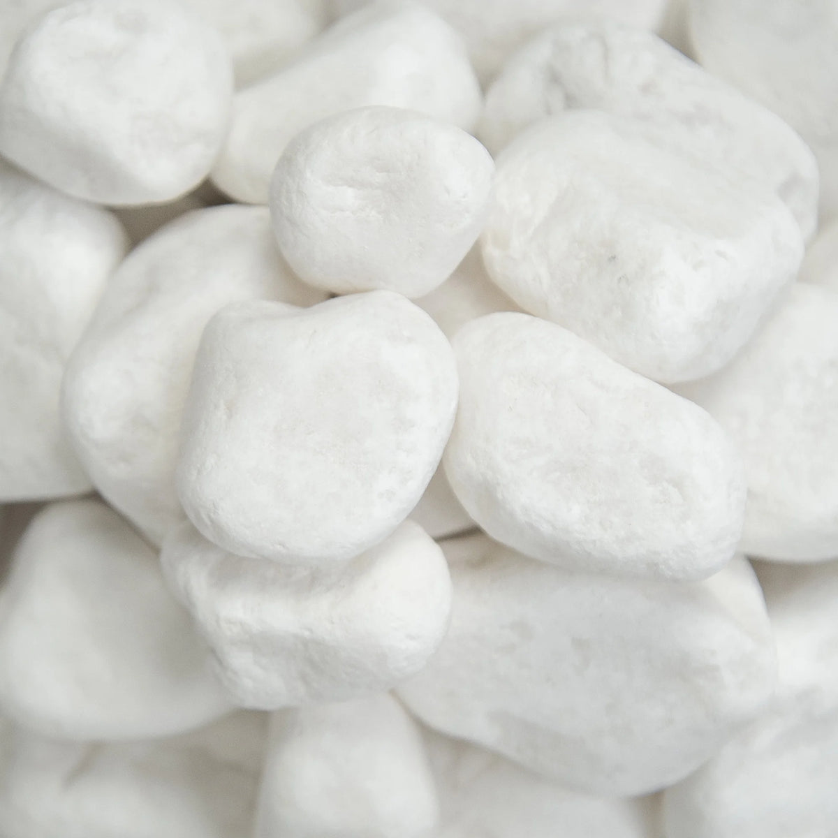 White Marble Bagged Pebbles P748