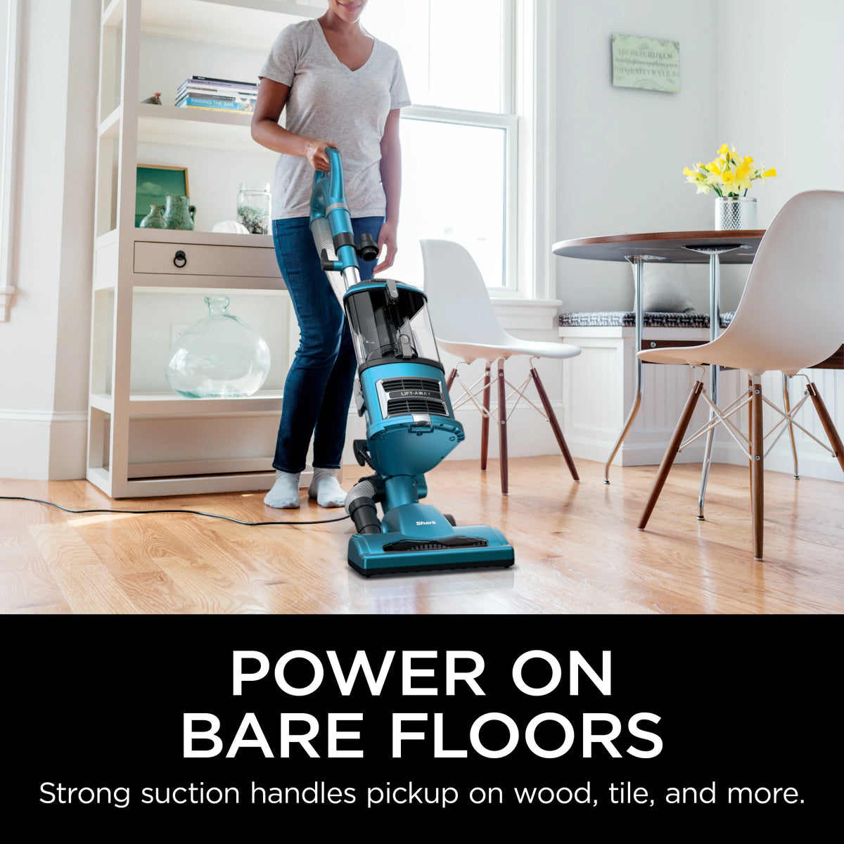 Upright Vacuum T748