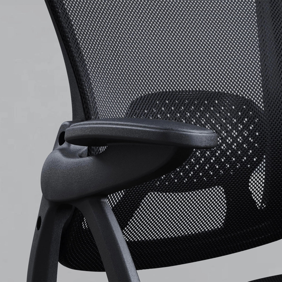 Black Fabric Ergonomic Office Chair with Adjustable Headrest Q531840