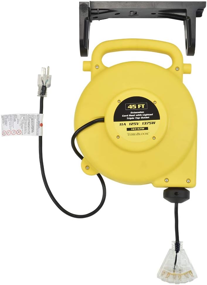 40 Ft 12/3 Retractable Extension Cord Reel with 3 Electrical Outlets Z178373