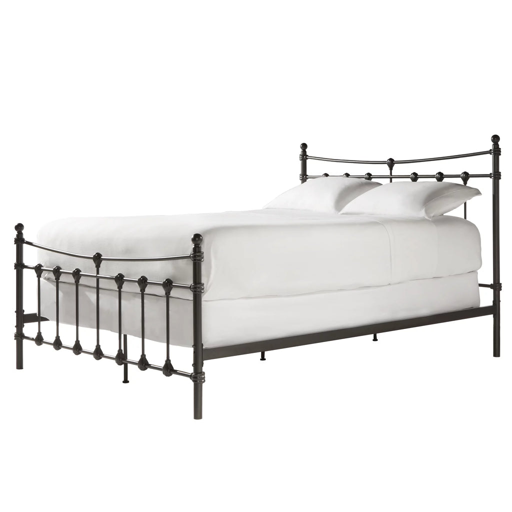 Antique Brown Metal King Bed Z974