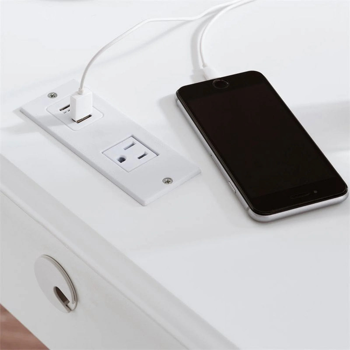 White Nightstand Set M29257