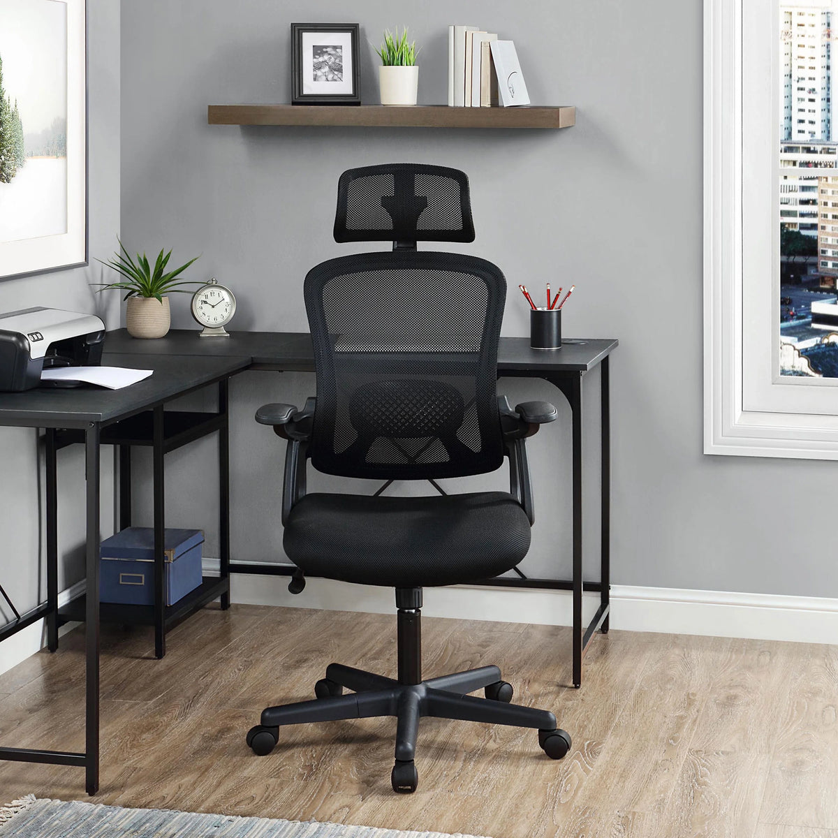 Black Fabric Ergonomic Office Chair with Adjustable Headrest Q531840