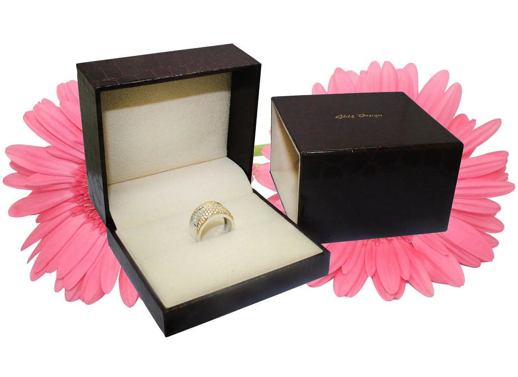 Marquise Solitaire Diamond Ring 18K Gold 0.65 CT TW R408