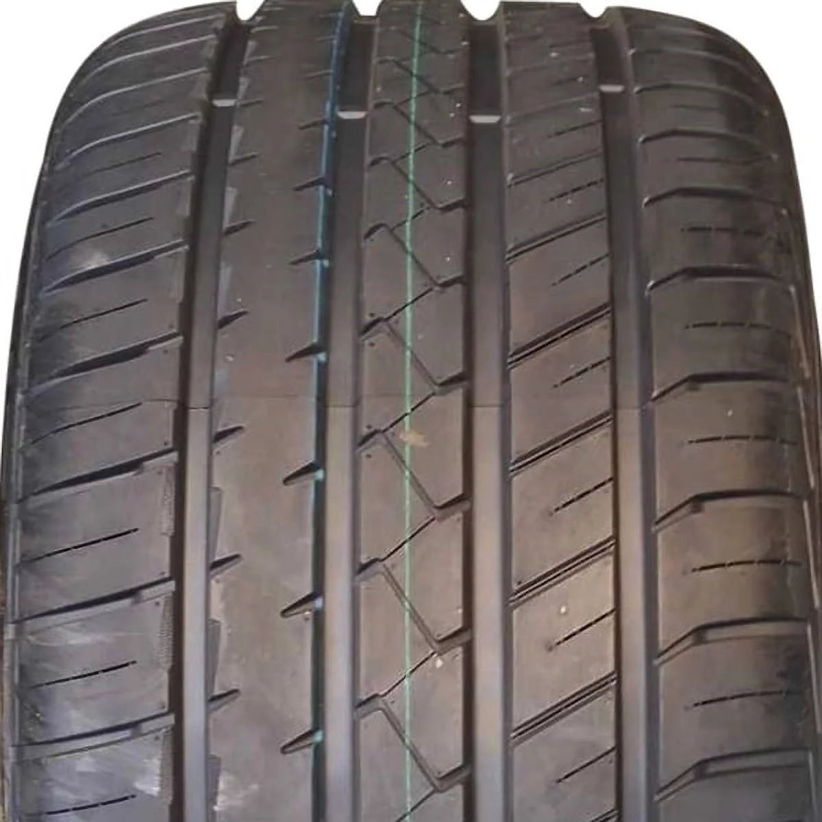 4 New 305/35ZR22 110W XL All Season High Performance Tires A19315