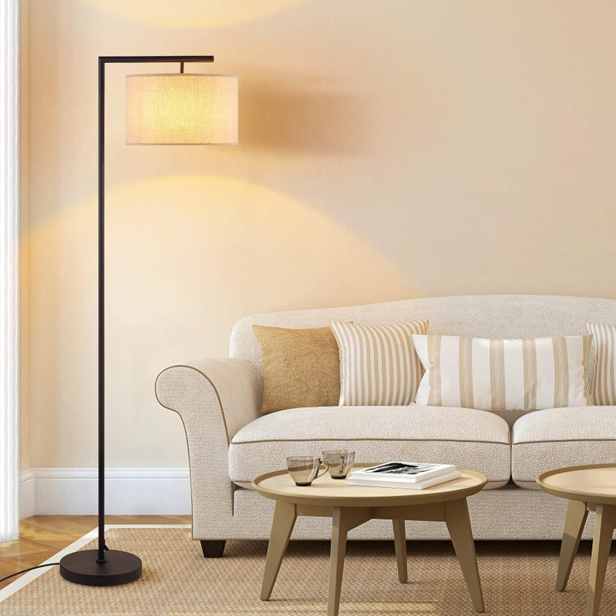 Arc Floor Lamp with Linen Lamp Shade Q737203